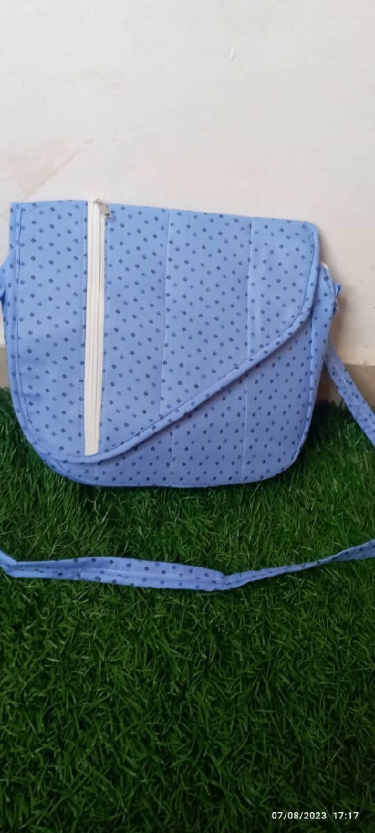 Sling Bag Light Blue