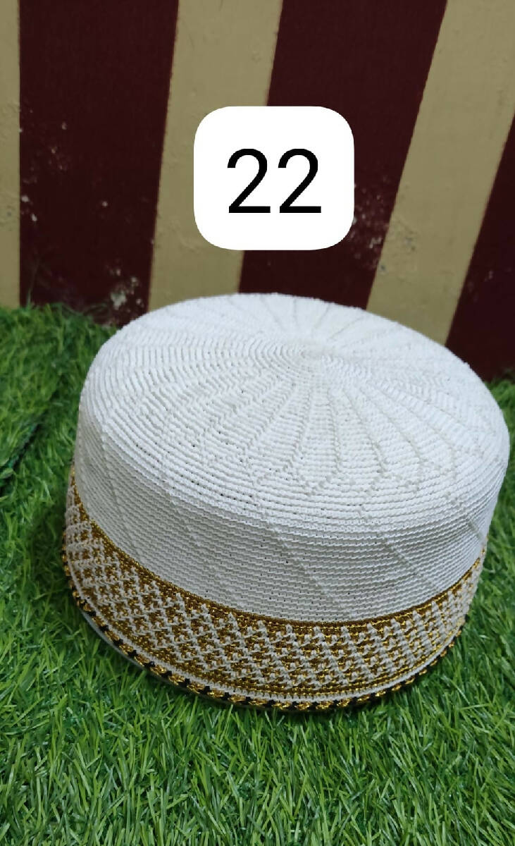 Mens White Topi 22