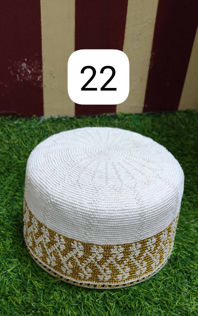 Mens White Topi 22