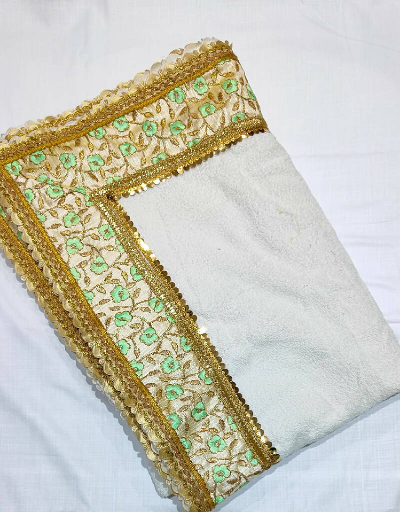 Sharaf & Ziayfat Set
