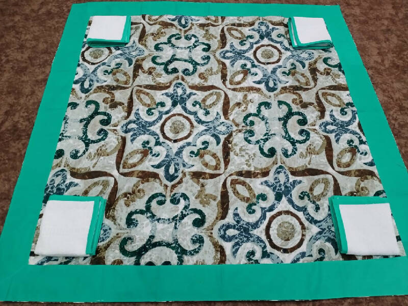 Durable Material Safra Set