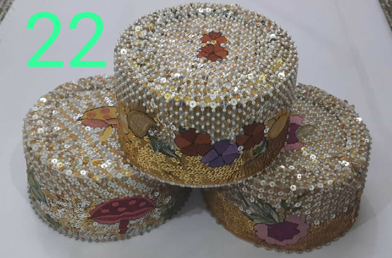 Girls Topi Size 22