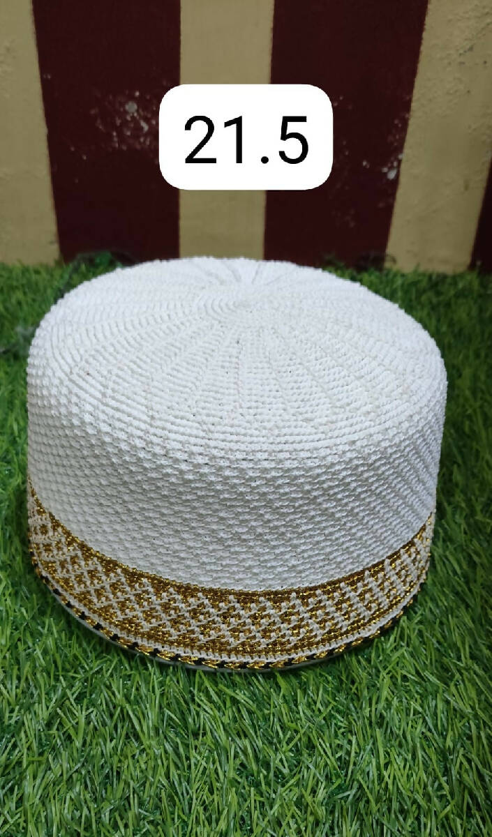 Mens White Topi 21.5