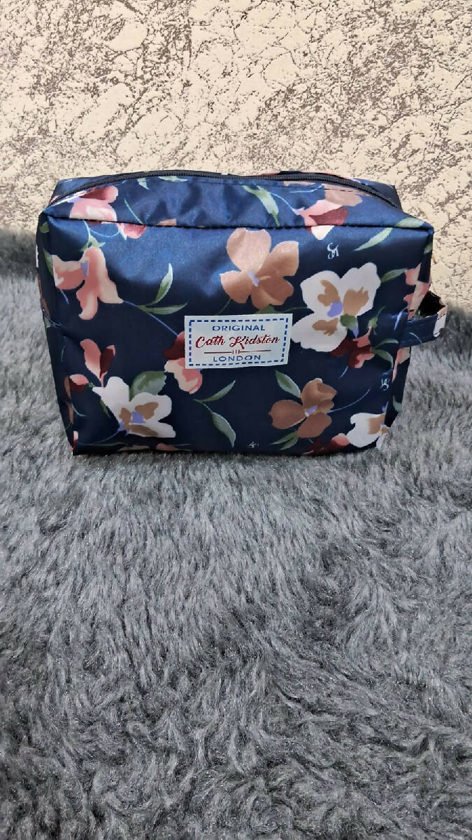 Multi Use Pauch - Bag