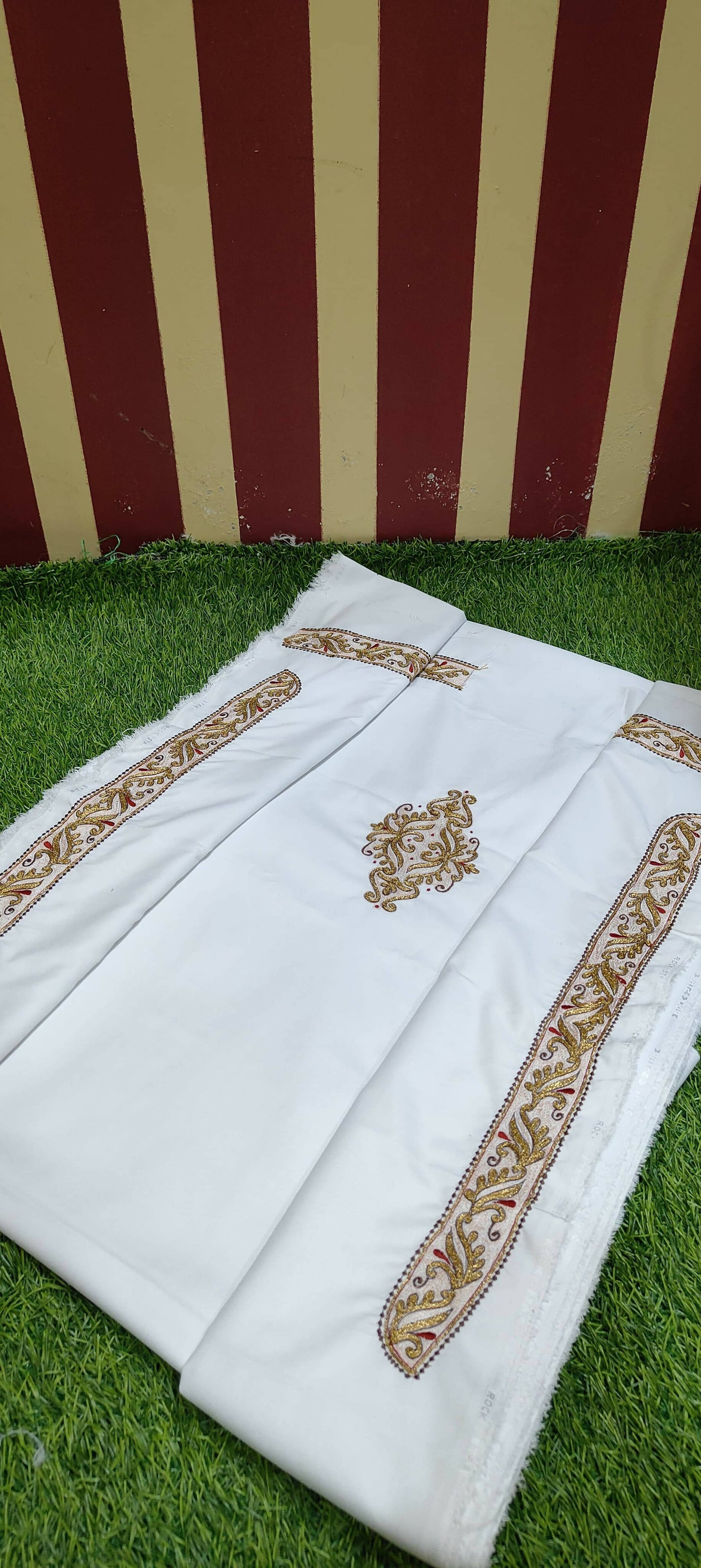 Embroided Kurta Pajama Saya