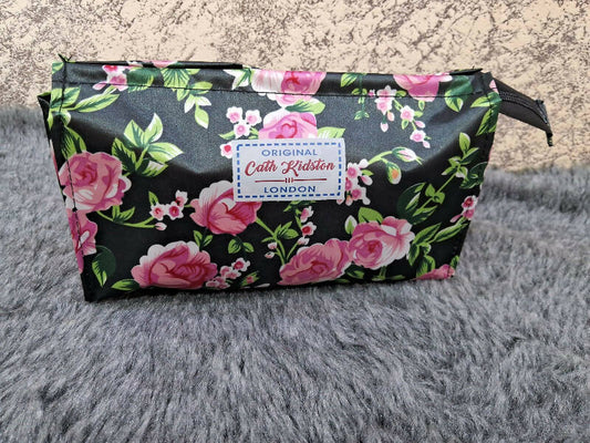 Multi Use Pauch - Bag