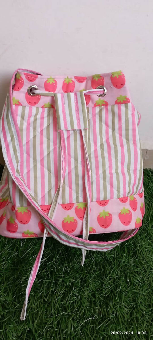 Quilted bucket bag