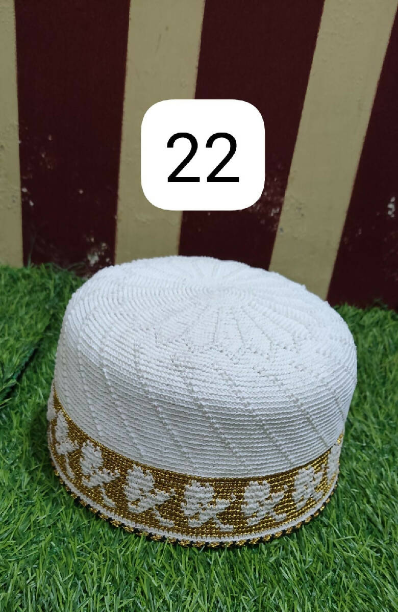 Mens White Topi 22